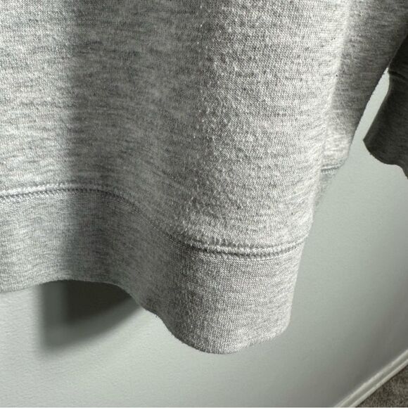 Brunette The Label 'Hey Babe' Grey Crew Neck Sweatshirt Size Small/Medium - Picture 12 of 16